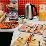 ベッド・アンド・ブレックファスト Cilantro