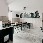 Cilantro 3*